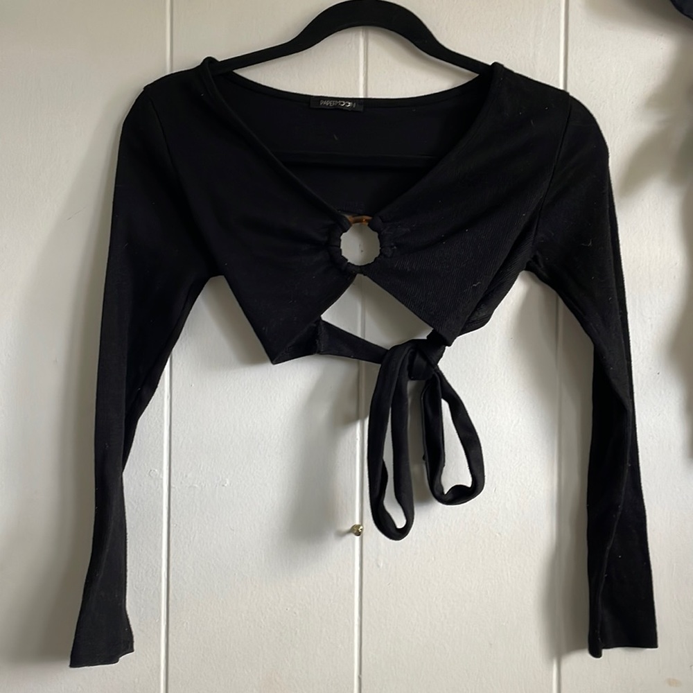 Black crop top